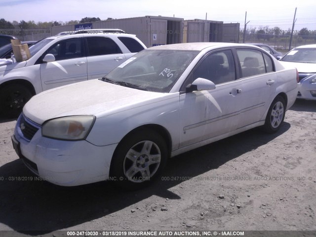 1G1ZT58N48F128724 - 2008 CHEVROLET MALIBU LT/CLASSIC WHITE photo 2