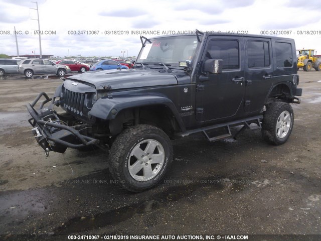 1J4GA59158L542669 - 2008 JEEP WRANGLER UNLIMITE SAHARA GRAY photo 2