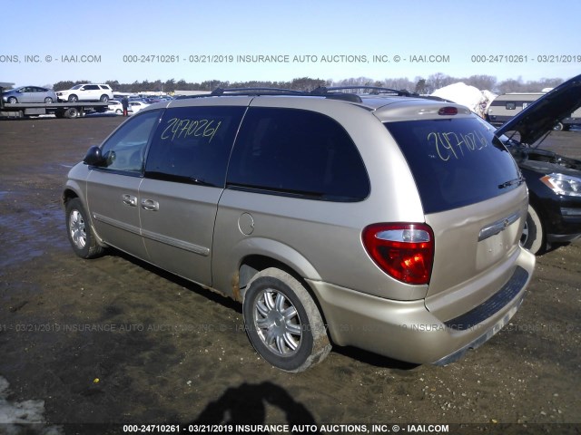 2C4GP54L75R541961 - 2005 CHRYSLER TOWN & COUNTRY TOURING GOLD photo 3