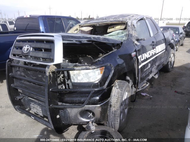 5TFRY5F14BX108998 - 2011 TOYOTA TUNDRA DOUBLE CAB SR5 BLACK photo 2