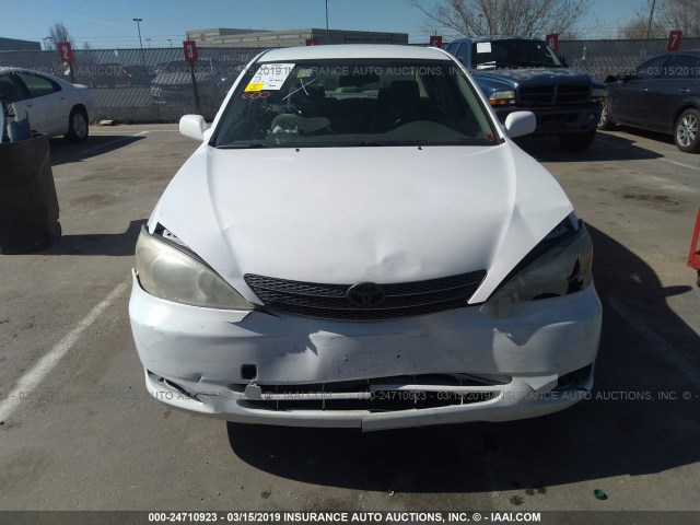 JTDBE32K030223377 - 2003 TOYOTA CAMRY LE/XLE 白色 照片 6
