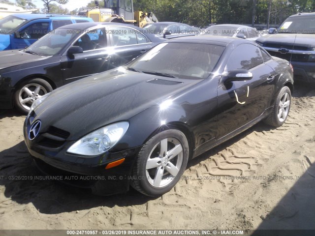 WDBWK54F66F098620 - 2006 MERCEDES-BENZ SLK 280 BLACK photo 2