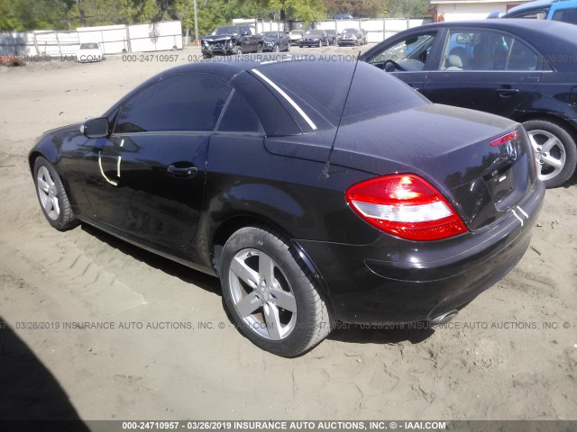 WDBWK54F66F098620 - 2006 MERCEDES-BENZ SLK 280 BLACK photo 3