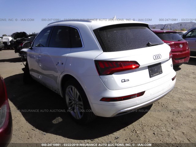 WA1BNAFY3J2021938 - 2018 AUDI Q5 PREMIUM PLUS WHITE photo 3