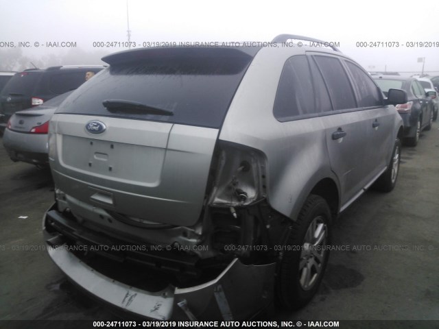 2FMDK36C28BA03129 - 2008 FORD EDGE SE GRAY photo 4