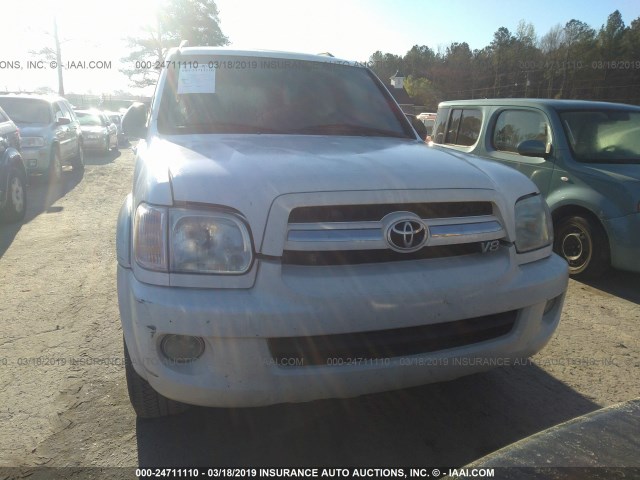 5TDZT34A56S282919 - 2006 TOYOTA SEQUOIA SR5 WHITE photo 6