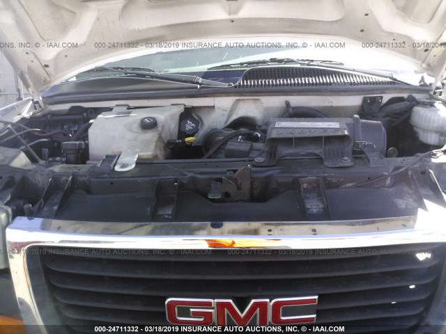 1GTGG25VX61103052 - 2006 GMC SAVANA G2500 WHITE photo 10