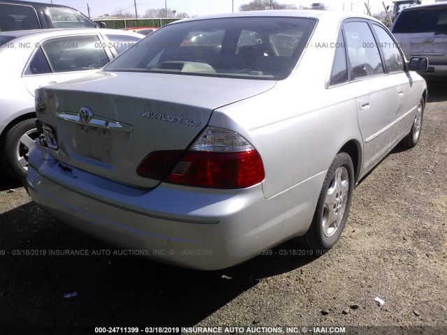 4T1BF28B84U364220 - 2004 TOYOTA AVALON XL/XLS SILVER photo 4