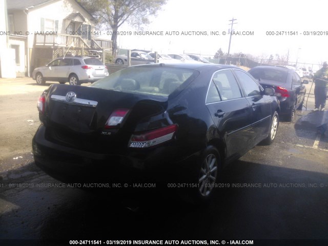 4T1BF3EK2AU059513 - 2010 TOYOTA CAMRY SE/LE/XLE 黑色 照片 4