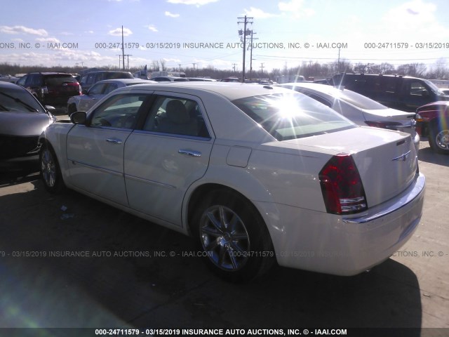 2C3KA63T79H571948 - 2009 CHRYSLER 300C Champagne photo 3