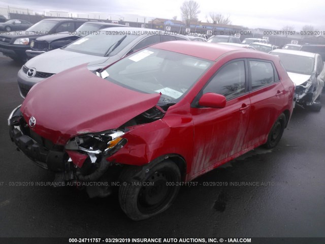 2T1LE40E19C010122 - 2009 TOYOTA COROLLA MATRIX S RED photo 2