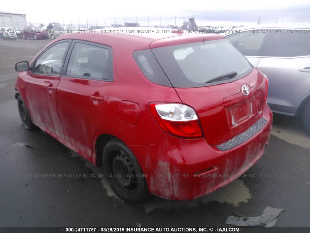 2T1LE40E19C010122 - 2009 TOYOTA COROLLA MATRIX S RED photo 3