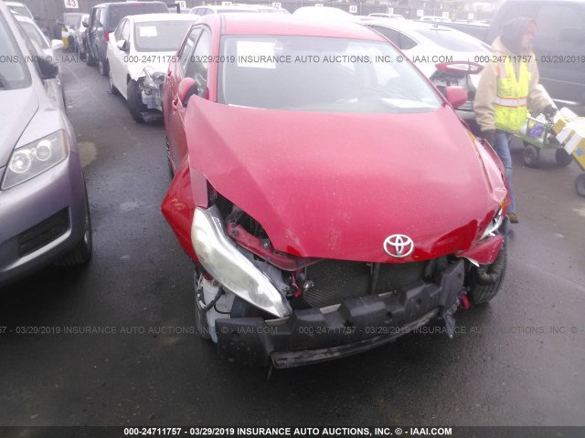 2T1LE40E19C010122 - 2009 TOYOTA COROLLA MATRIX S RED photo 6