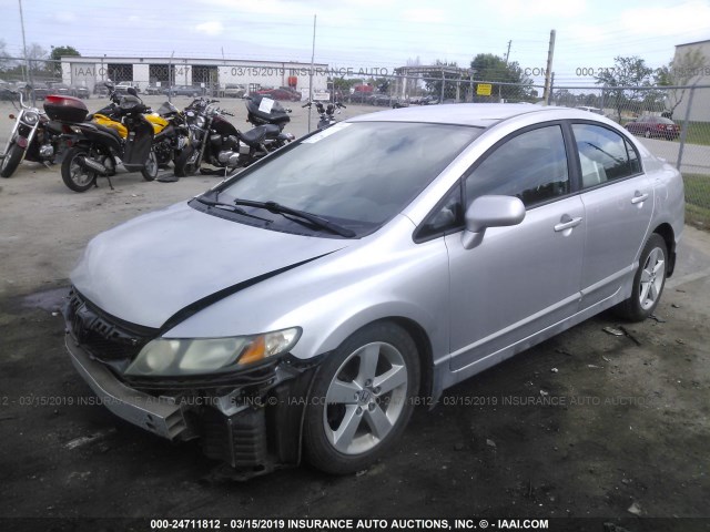 19XFA1F66BE009563 - 2011 HONDA CIVIC LX-S Gümüş foto 2