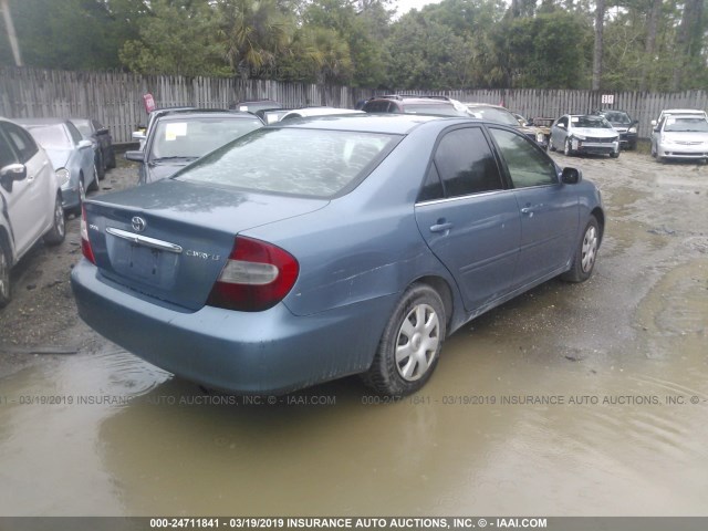 4T1BE32K62U564026 - 2002 TOYOTA CAMRY LE/XLE/SE BLUE photo 4