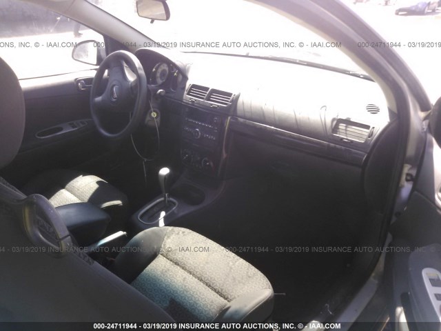1G2AL15F577210968 - 2007 PONTIAC G5 SILVER photo 5