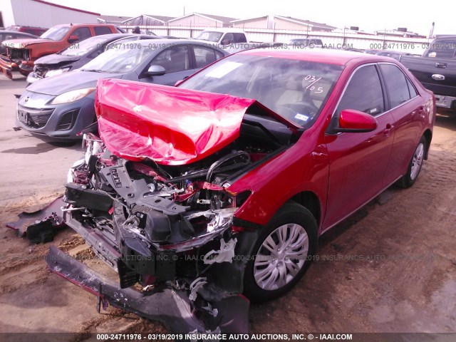 4T4BF1FK9ER417379 - 2014 TOYOTA CAMRY L/SE/LE/XLE 红色 照片 2