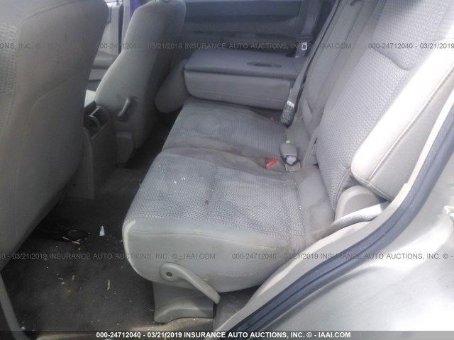 1J8HG48N66C198959 - 2006 JEEP COMMANDER GOLD photo 8