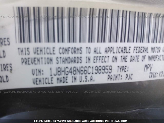 1J8HG48N66C198959 - 2006 JEEP COMMANDER GOLD photo 9