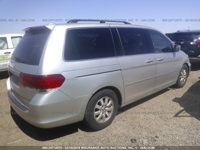 5FNRL38758B012529 - 2008 HONDA ODYSSEY EXL SILVER photo 4