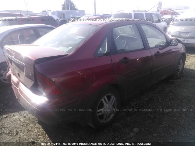 1FAFP34312W342476 - 2002 FORD FOCUS SE/SE COMFORT/SE SPORT RED photo 4