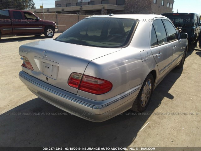 WDBJF65J51B334293 - 2001 MERCEDES-BENZ E 320 SILVER photo 4