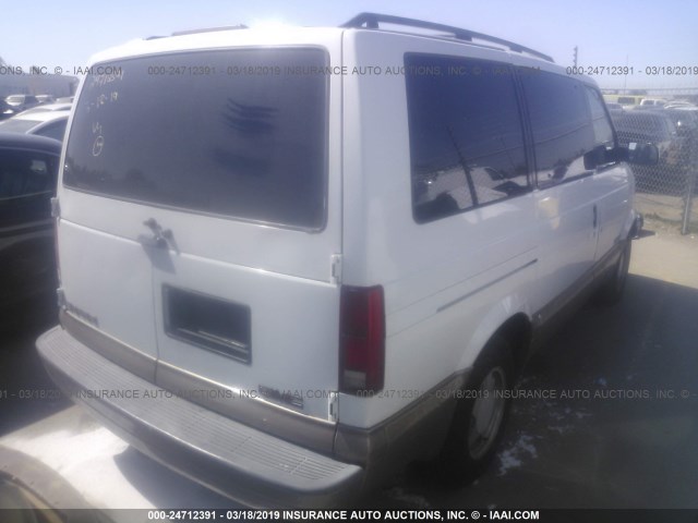 1GKDM19W8XB506150 - 1999 GMC SAFARI XT WHITE photo 4