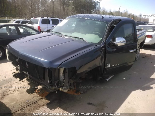 2GCEC13C971722462 - 2007 CHEVROLET SILVERADO C1500 CREW CAB BLUE photo 2