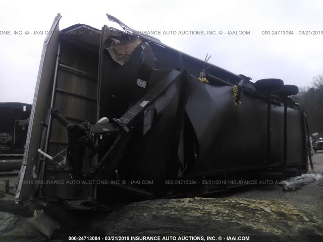 5ZT2TRTB5CB501877 - 2012 FOREST RIVER OTHER  WHITE photo 2