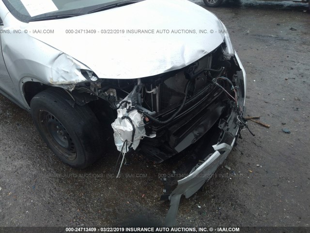 JN8AT2MV5HW256421 - 2017 NISSAN ROGUE S/SL/SV SILVER photo 6