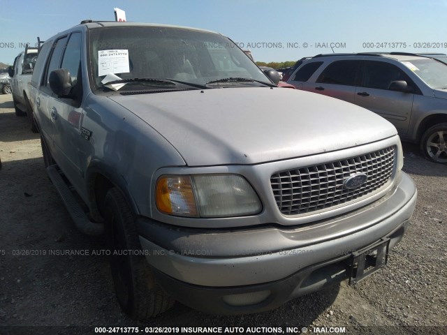 1FMRU15WX2LA16153 - 2002 FORD EXPEDITION XLT SILVER photo 1