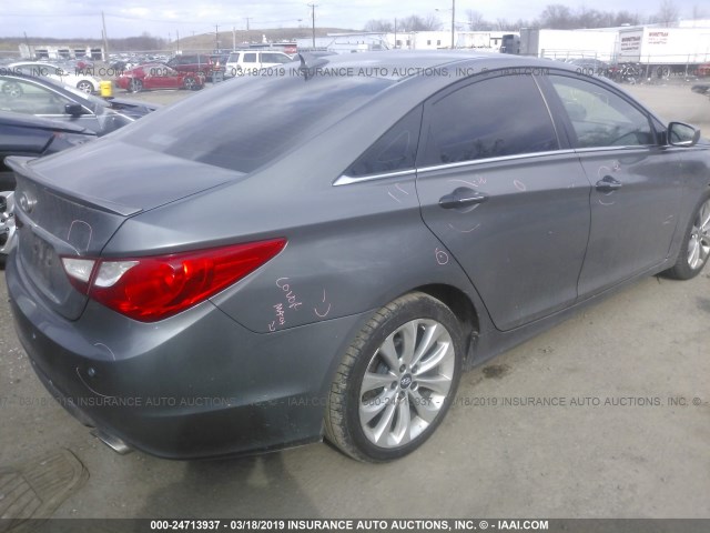 5NPEC4AC5BH083346 - 2011 HYUNDAI SONATA SE/LIMITED GRAY photo 4