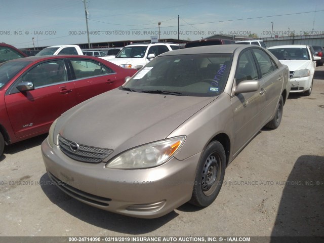 4T1BE32K93U781667 - 2003 TOYOTA CAMRY LE/XLE/SE GOLD photo 2
