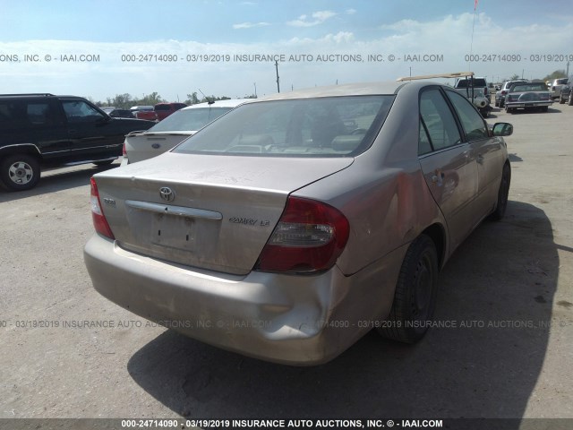 4T1BE32K93U781667 - 2003 TOYOTA CAMRY LE/XLE/SE GOLD photo 4