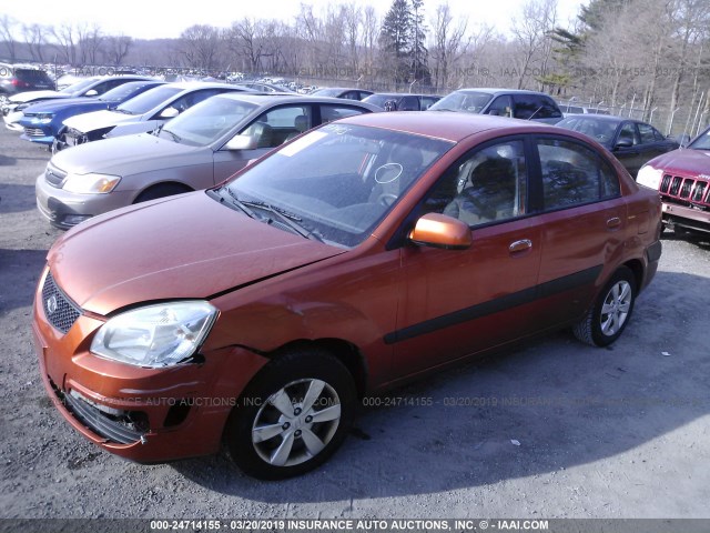 KNADE123686401669 - 2008 KIA RIO LX/SX ORANGE photo 2