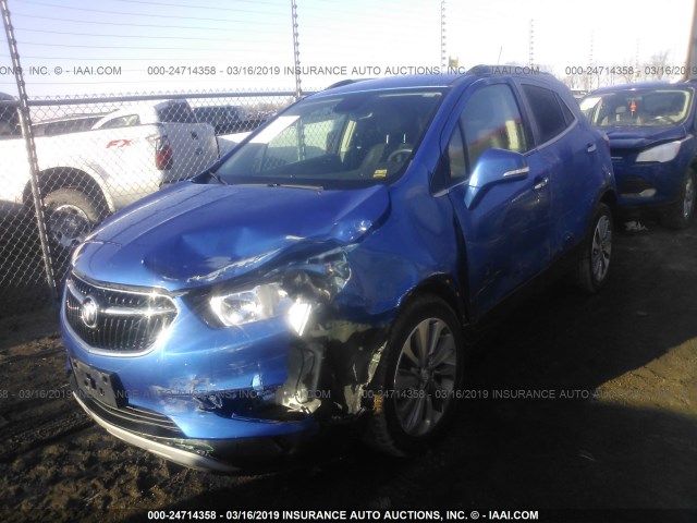 KL4CJASB2JB652892 - 2018 BUICK ENCORE PREFERRED Көк фото 2
