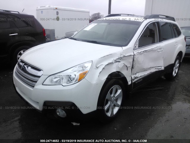 4S4BRCGC2D3254812 - 2013 SUBARU OUTBACK 2.5I PREMIUM WHITE photo 6