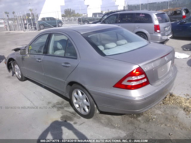 WDBRF61J54F457145 - 2004 MERCEDES-BENZ C 240 GRAY photo 3