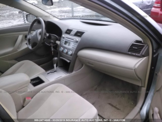 4T4BE46K18R046307 - 2008 TOYOTA CAMRY CE/LE/XLE/SE GREEN photo 5