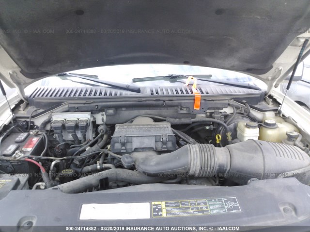 5LMFU28536LJ00698 - 2006 LINCOLN NAVIGATOR 奶油色 照片 10