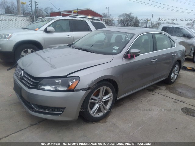 1VWBT7A31EC057926 - 2014 VOLKSWAGEN PASSAT SE GRAY photo 2