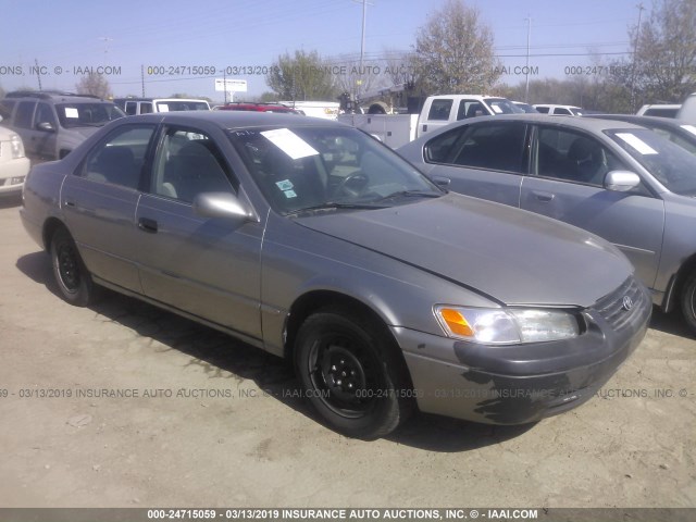 4T1BG22K2XU412367 - 1999 TOYOTA CAMRY CE/LE/XLE 银色 照片 1