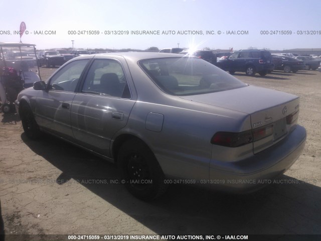 4T1BG22K2XU412367 - 1999 TOYOTA CAMRY CE/LE/XLE 银色 照片 3