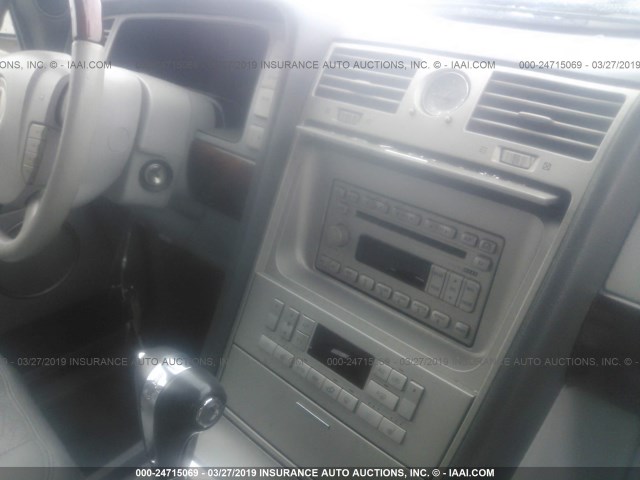 5LMFU27585LJ23748 - 2005 LINCOLN NAVIGATOR RED photo 6