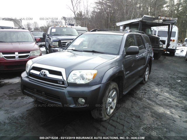 JTEBT14R560060018 - 2006 TOYOTA 4RUNNER SR5/SPORT GRAY photo 2