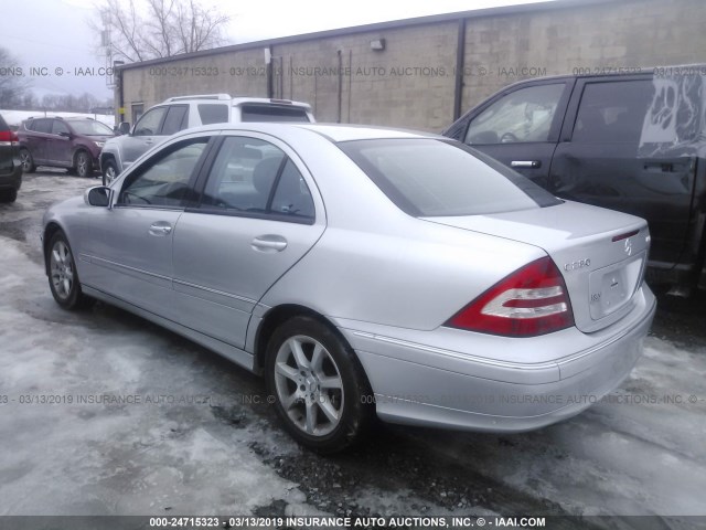 WDBRF92H67F911338 - 2007 MERCEDES-BENZ C 280 4MATIC SILVER photo 3