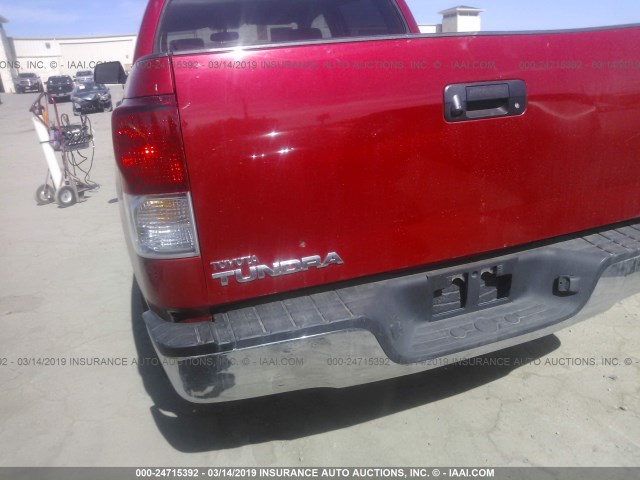 5TFEY5F18CX117056 - 2012 TOYOTA TUNDRA CREWMAX SR5 RED photo 6