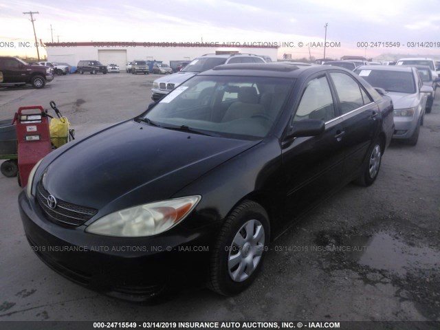 4T1BE32K02U107261 - 2002 TOYOTA CAMRY LE/XLE/SE BLACK photo 2