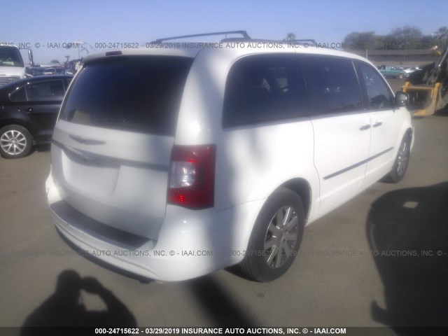 2C4RC1BG7DR744804 - 2013 CHRYSLER TOWN & COUNTRY  WHITE photo 4