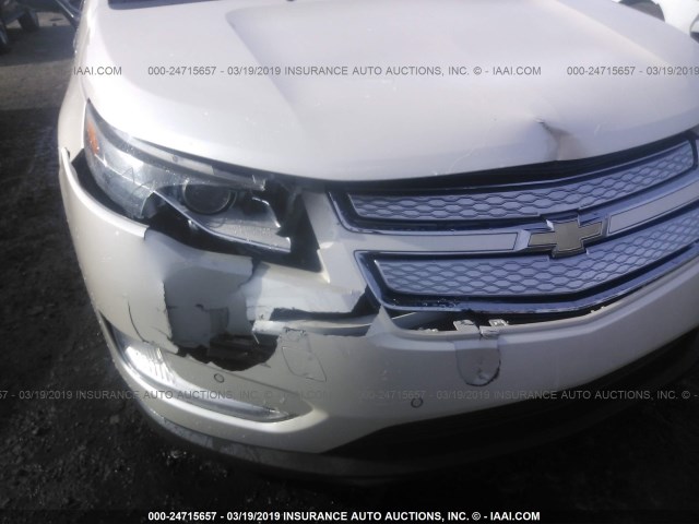 1G1RD6E42CU101279 - 2012 CHEVROLET VOLT WHITE photo 6